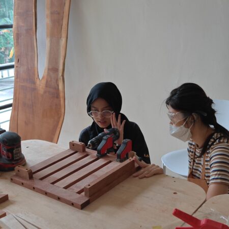 DIY Woodworking Classes